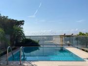 Magnifique pentouhouse avec piscine vue mer