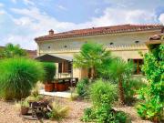 Magnifique propriété avec apartment et piscine sur...