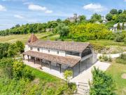 Magnifique propriété avec pigeonnier, trois chambres,...