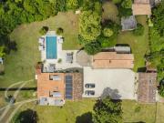 Magnifique propriété entièrement rénové Exclusivité John...