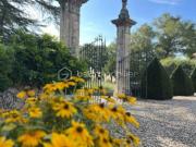 MAGNIFIQUE PROPRIETE ET SES GITES DEPENDANCE PISCINE ETANG