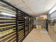 Beautiful property located in a park with a lake,...