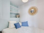 Magnifique T2 rue le Marois 75016