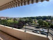 MAGNIFIQUE T4 AVEC BALCON, CAVE, GARAGE ET PARKING à...