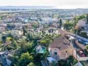 Magnifique villa avec piscine et vue panoramique sur la...