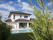 Magnifique villa contemporaine quasi neuve