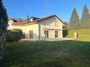 Magnifique villa de 5.5 pièces sur trois niveaux avec...