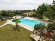 Magnifique Villa de 9 Pièces avec Vue sur la Rivière, Piscin