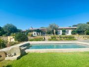 MAGNIFIQUE VILLA DE CHARME A VENDRE A GRIMAUD