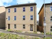 Magnolia Road, Seacroft, 4 Bedroom Semi detached