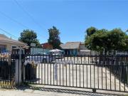 Maie Ave, Los Angeles, Property For Sale