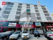 Main 200 feet road faceing shop for rent gulistan e...