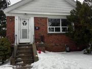 Main 34 Inniswood Drive, Toronto, ON, M1R 1E5 house for...