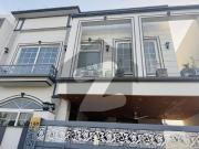 Main Boulevard 10 House for Sale