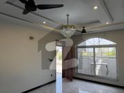 Main Boulevard 10 House for Sale Top City 1