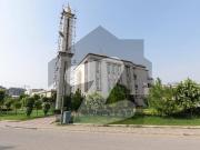 Main Boulevard Heighted Solid Land Plot Available For sale