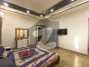 Main Double Road In Central Park Block B 1 Kanal House...