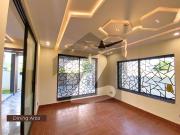 Main Double Road Luxury 1 Kanal Designer House In B 17,...