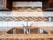 Main Floor 2 Bedroom Apartment – Freshly Updated |...