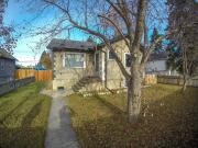 Main Floor 2 Bedroom House Prime Location