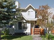 Main Floor for rent in MacEwan