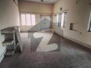 Main murree road old 10 marla house for sale saddar