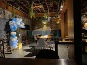 Main road commercial for restaurant multinational etc