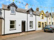 Main Street, Biggar, 3 Bedroom Cottage