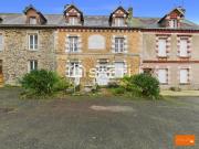 Maison 10 pièces 150 m²