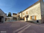 Maison 10 pièces 150 m²
