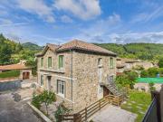 Maison 10 pièces 180 m²