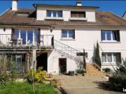 Maison 10 pièces 185 m²