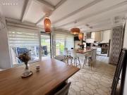 Maison 10 pièces 185 m²