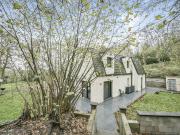 Maison 10 pièces 185 m²