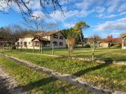 Maison 10 pièces 196 m²