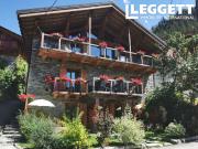 Maison 10 pièces 197 m²