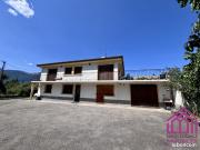 Maison 10 pièces 199 m²