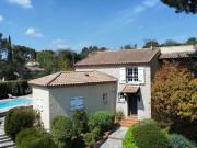 Maison 10 pièces 205 m²