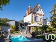 Maison 10 pièces 208 m²