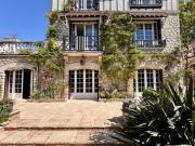 Maison 10 pièces 210 m²