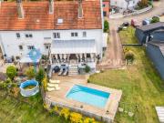 Maison 10 pièces 212 m²