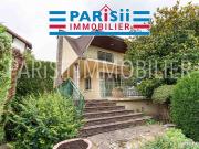 Maison 10 pièces 215 m²