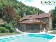 Maison 10 pièces 215 m²