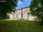 Maison 10 pièces 218 m²