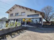 Maison 10 pièces 218 m²