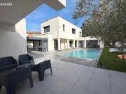 Maison 10 pièces 220 m²