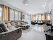 Maison 10 pièces 220 m²