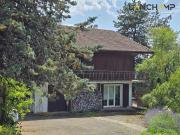 Maison 10 pièces 226 m²