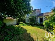 Maison 10 pièces 226 m²