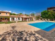 Maison 10 pièces 230 m²